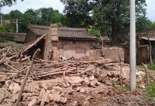 梦见地震主有吉祥：梦见发生大地震有何预照