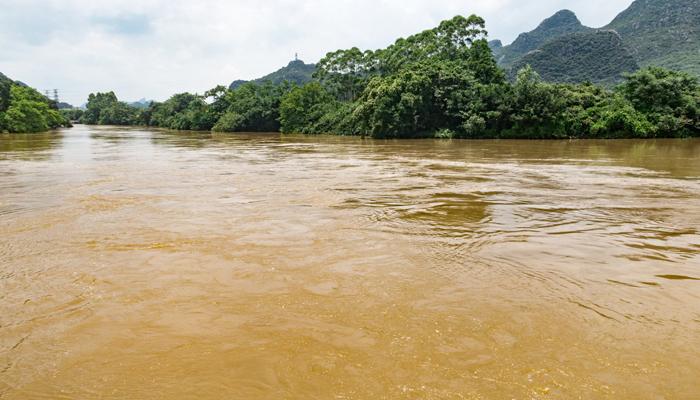 梦见河流发洪水：梦到河里涨大水预示着什么