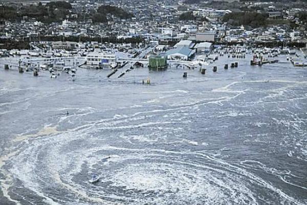 梦见海啸逃生成功：梦见海啸逃生成功