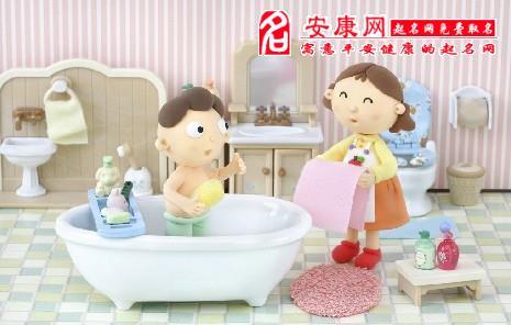 梦见女人洗澡是什么意思：已婚女人梦见洗澡是什么预兆