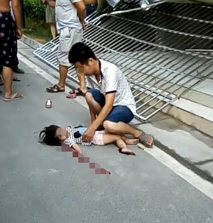 梦见陌生小孩死了：