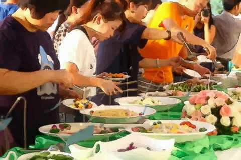 梦见死人和自己抢饭吃好不好