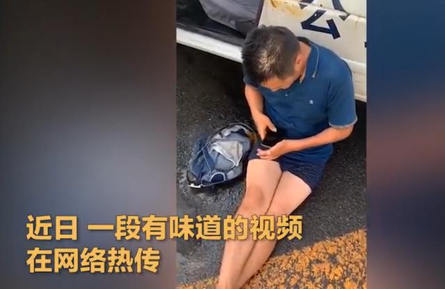 梦见自己大便拉到裤子里是什么意思