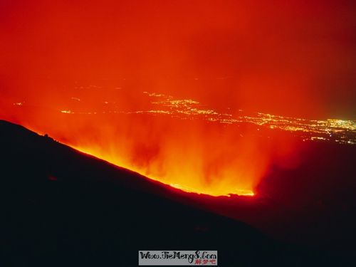 梦见火山爆发天崩地裂是什么意思