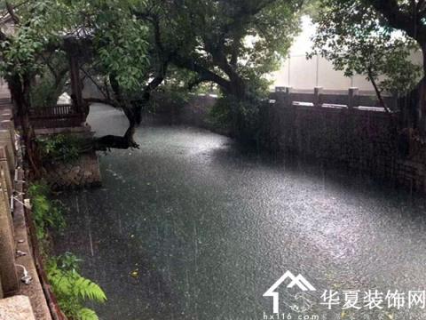 周公解梦梦见下大雨发洪水