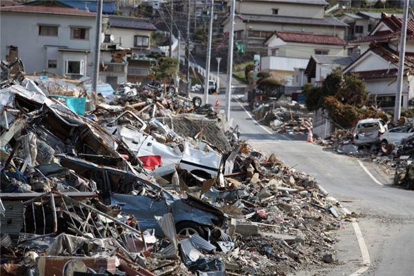 孕妇梦见地震但是人安全