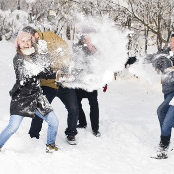 最近家里不顺昨晚又梦见下雪了