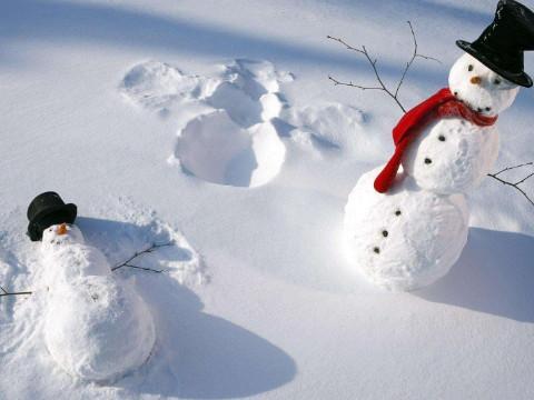 梦见自己开别人的车在雪地上开过去