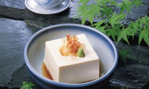 梦见豆腐是什么预兆 梦见豆腐是什么意思呢