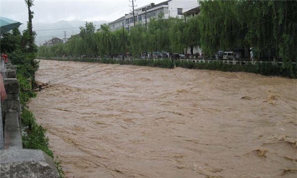 梦见涨水是什么意思呢