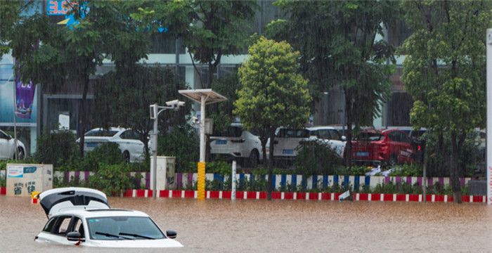 梦见洪水来了往高处跑图2