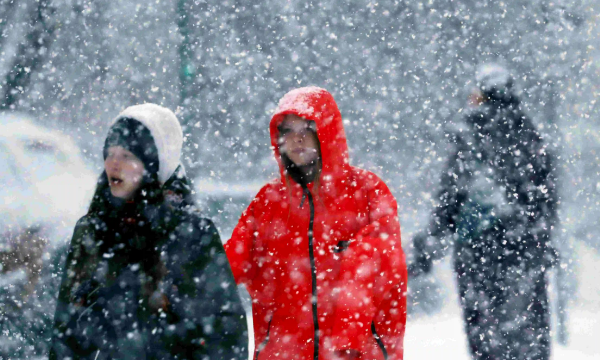 梦见下大雪纷飞是什么预兆,梦见大雪纷飞是什么征兆图3