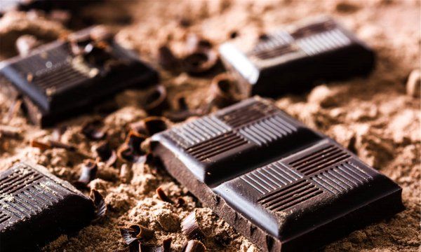代可可脂巧克力和巧克力的区别,代可可脂巧克力一天吃多少合适图2