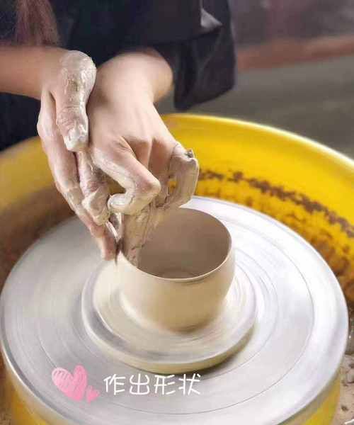 儿童手工陶艺制作步骤是什么