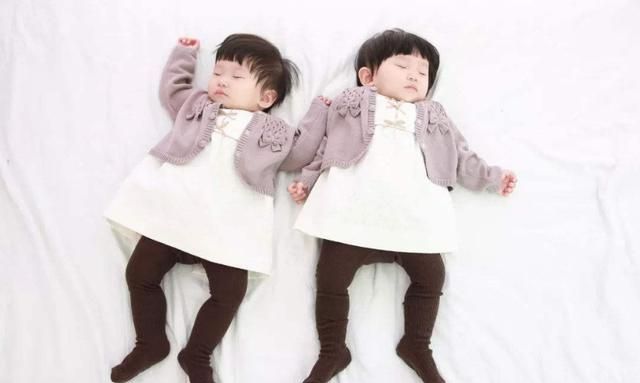 梦见生孩子双胞胎