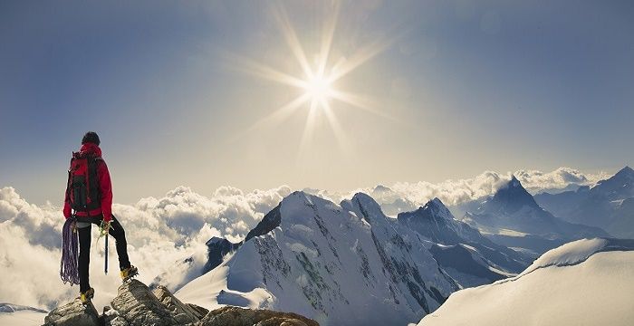 梦见下雪什么意思，生日下雪寓意什么图2