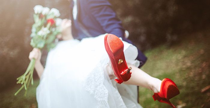 梦见穿红色旗袍去结婚是什么意思图2