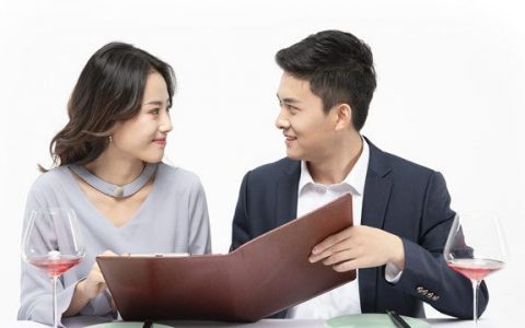梦见自己又找了个媳妇带回家了什么意思