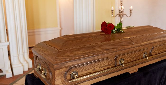 男人梦见棺材意味着什么，男人梦见红棺材有预兆吗图1