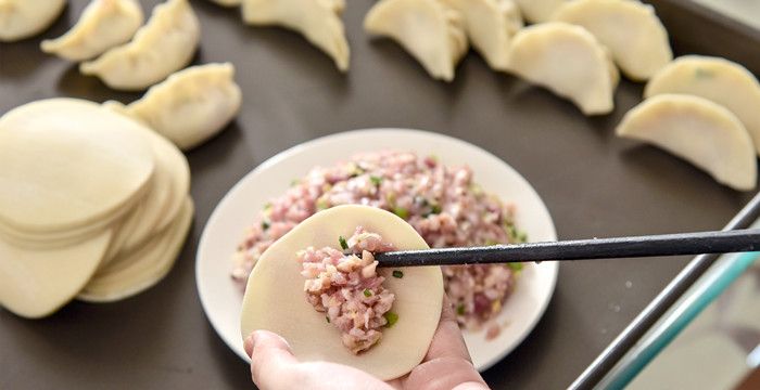 梦见包饺子是什么意思，梦见医生包饺子意味着什么图2