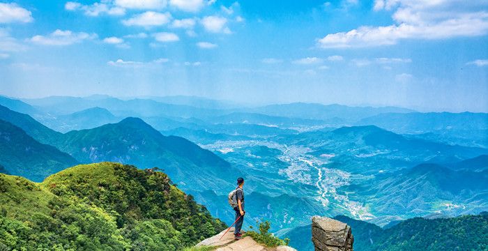 梦见爬到山顶是什么意思，梦见登山到半山腰是什么意思图2