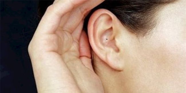 耳朵哪个地方长痣好 侧脸靠近耳朵附近有痣好分情况图1