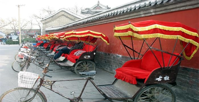 女人梦见自己骑三轮车，女人梦见骑三轮车是什么意思图1