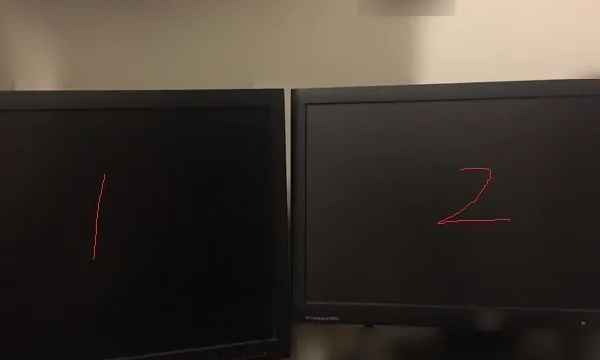 一台主机两个显示器,一台主机连接2个显示器怎么设置win7图1