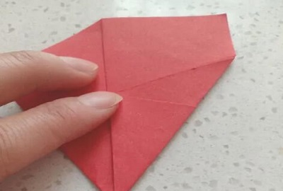 幸运星的折法剪纸,星星剪纸怎么剪简单方法图4