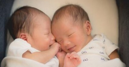 梦见生双胞胎儿子，梦见自己生了双胞胎儿子是什么意思?周公解梦图4