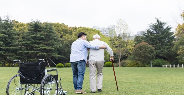 梦见瘫痪的人能走路了是什么意思图2