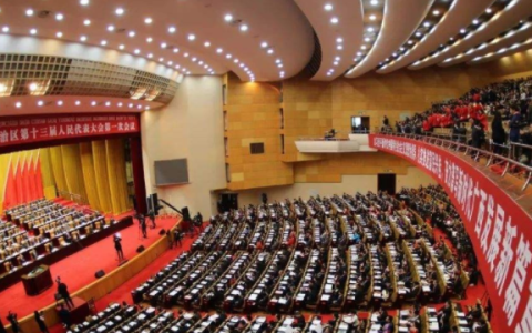 人民大会堂迎宾曲,8月8日人民大会堂欢迎午宴的迎宾曲