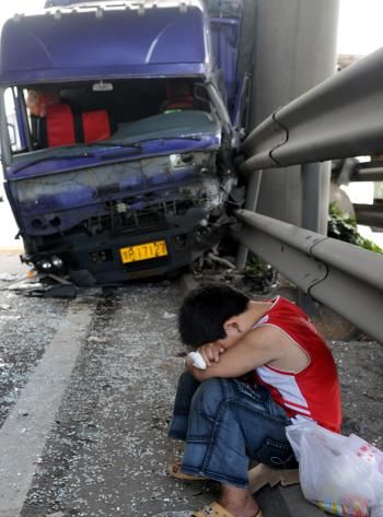 梦见父亲车祸死亡什么预兆