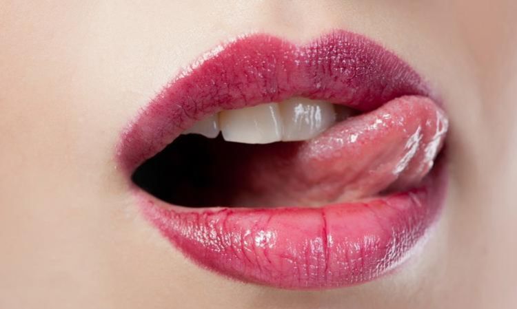 如何舌吻