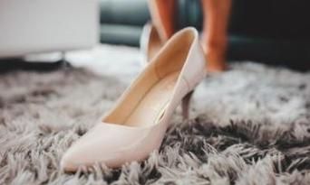 已婚妇女梦见试鞋子什么预兆