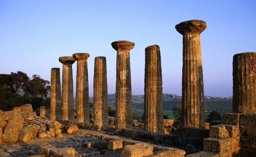 古代第一届奥林匹克运动会是哪一年举办的呢