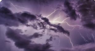 梦见电闪雷鸣狂风暴雨是什么意思,梦见电闪雷鸣狂风暴雨图2