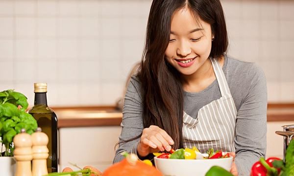 戴玉手镯子对女人有什么禁忌,五大生肖不适合戴玉图4