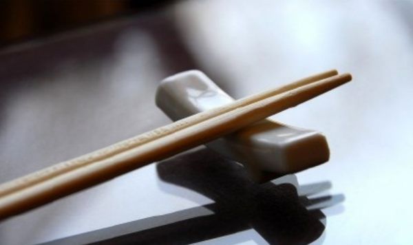 使用筷子有哪几个礼仪,筷子的礼仪有哪些图3