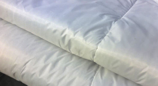 腈纶是什么面料对人体有害,用腈纶棉做床垫及被子对人体有什么坏处图1