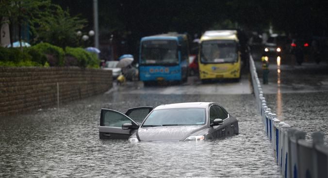 周公解梦梦见狂风暴雨的预兆