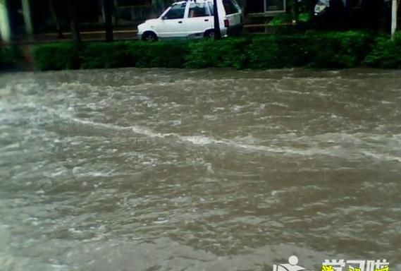 梦到遇到狂风暴雨是什么意思